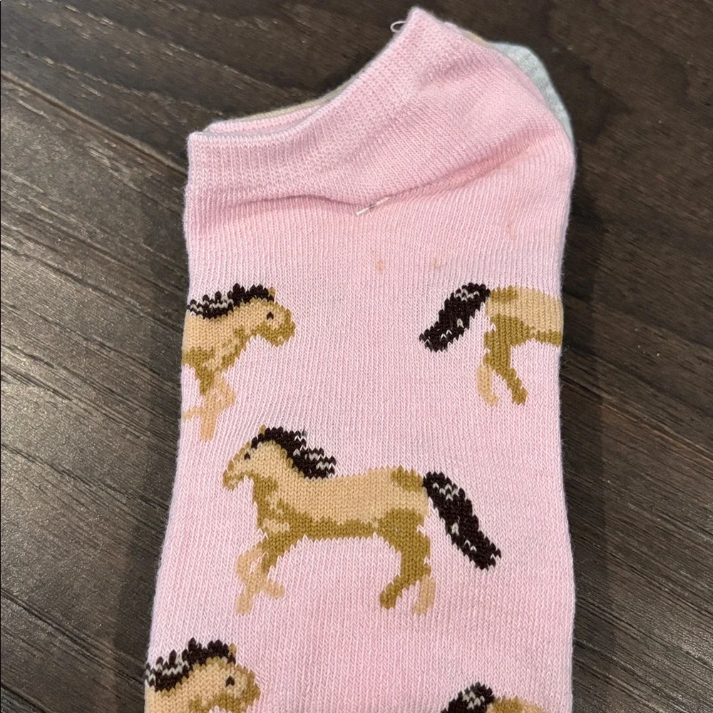 Stride rite Surprise Three 3pks ankle,pattern,horse, cowboy hat,cactus horseshoe